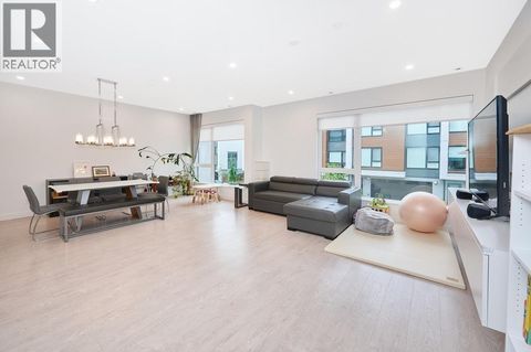 30 3597 MALSUM DRIVE North Vancouver BC V7G0B2