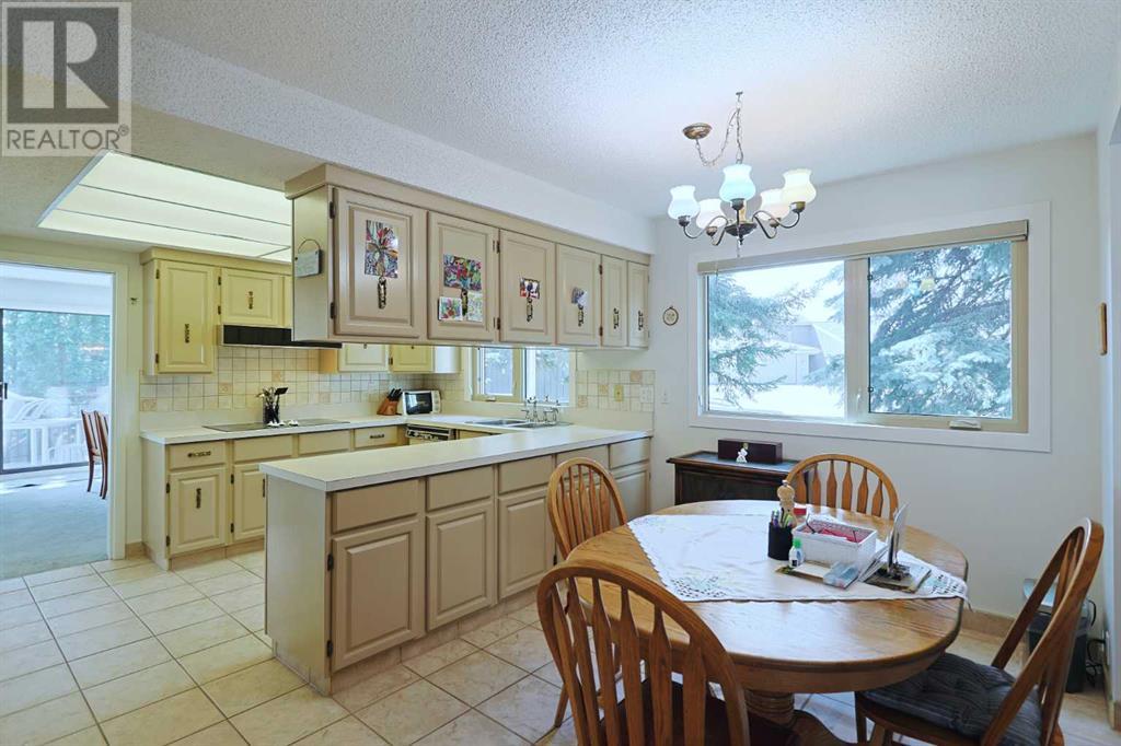 18, 1901 Varsity Estates Drive NW