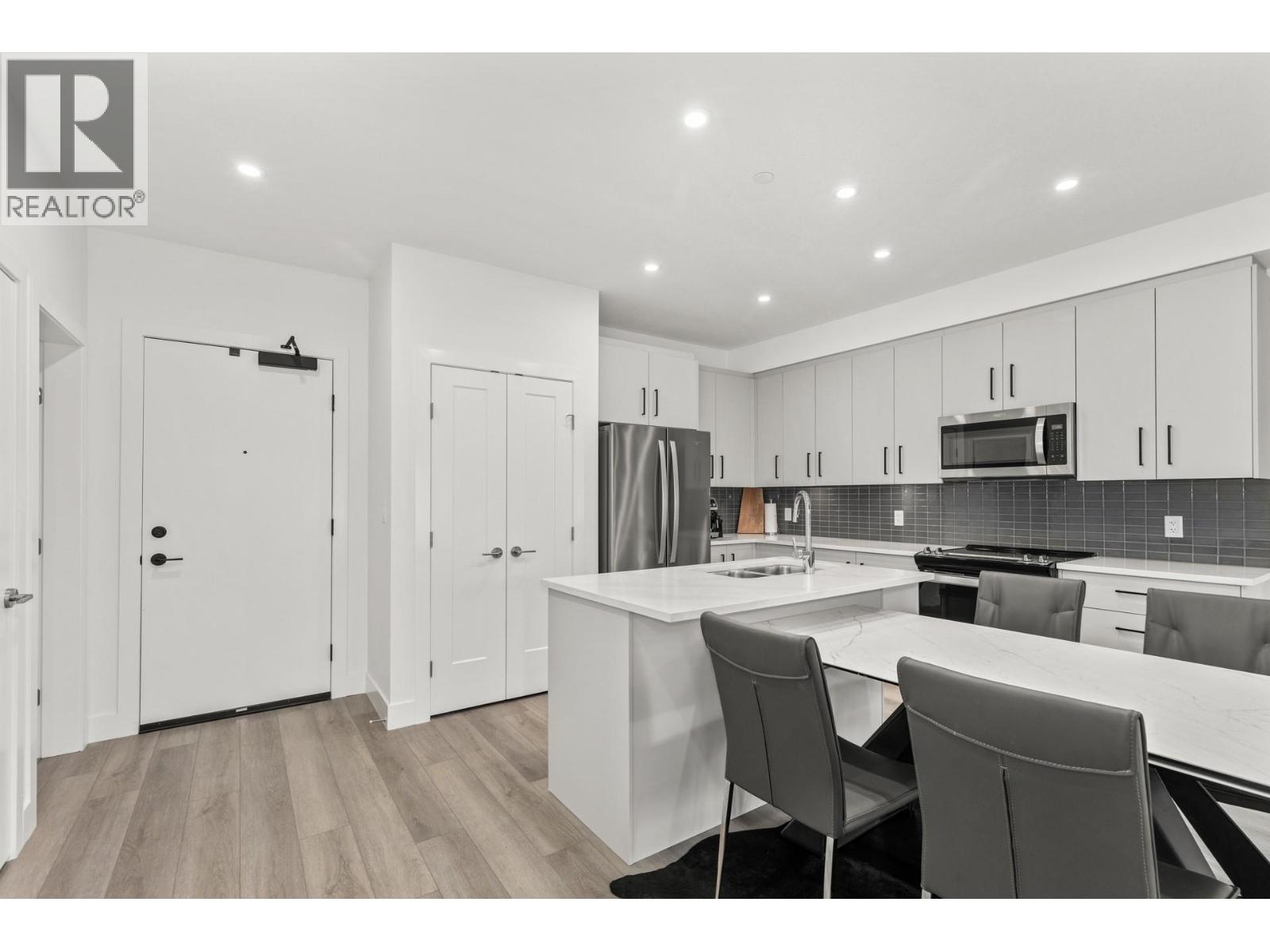 3434 McKinley Beach Drive Unit# 302