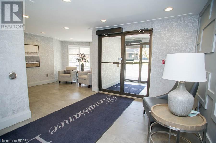 10 ELLEN Street E Unit# 303