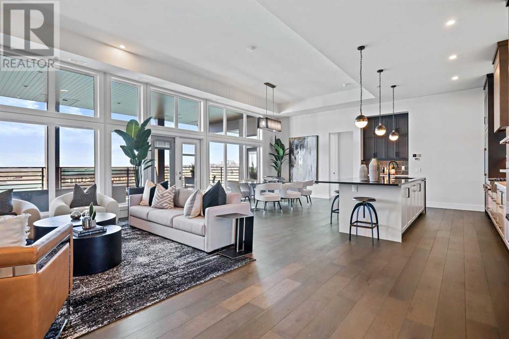 302, 170 Marina Cove SE
