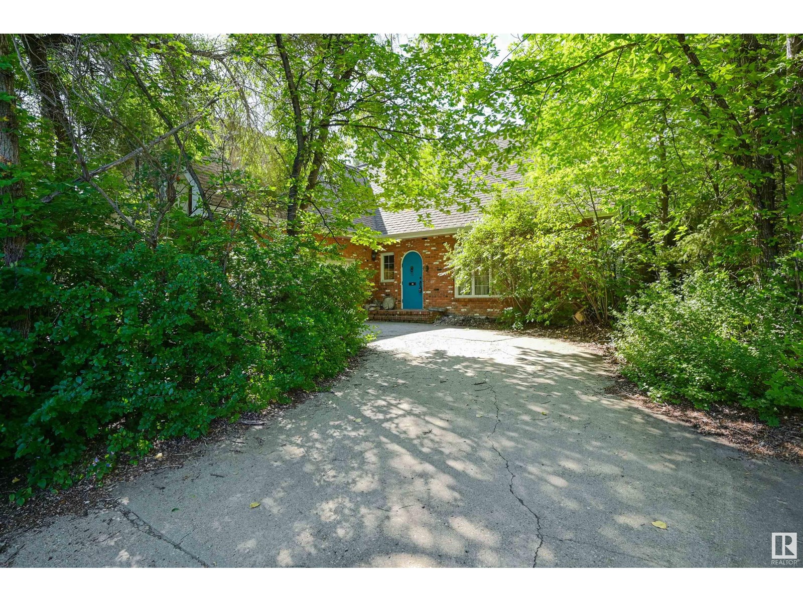 50 VALLEYVIEW CR NW