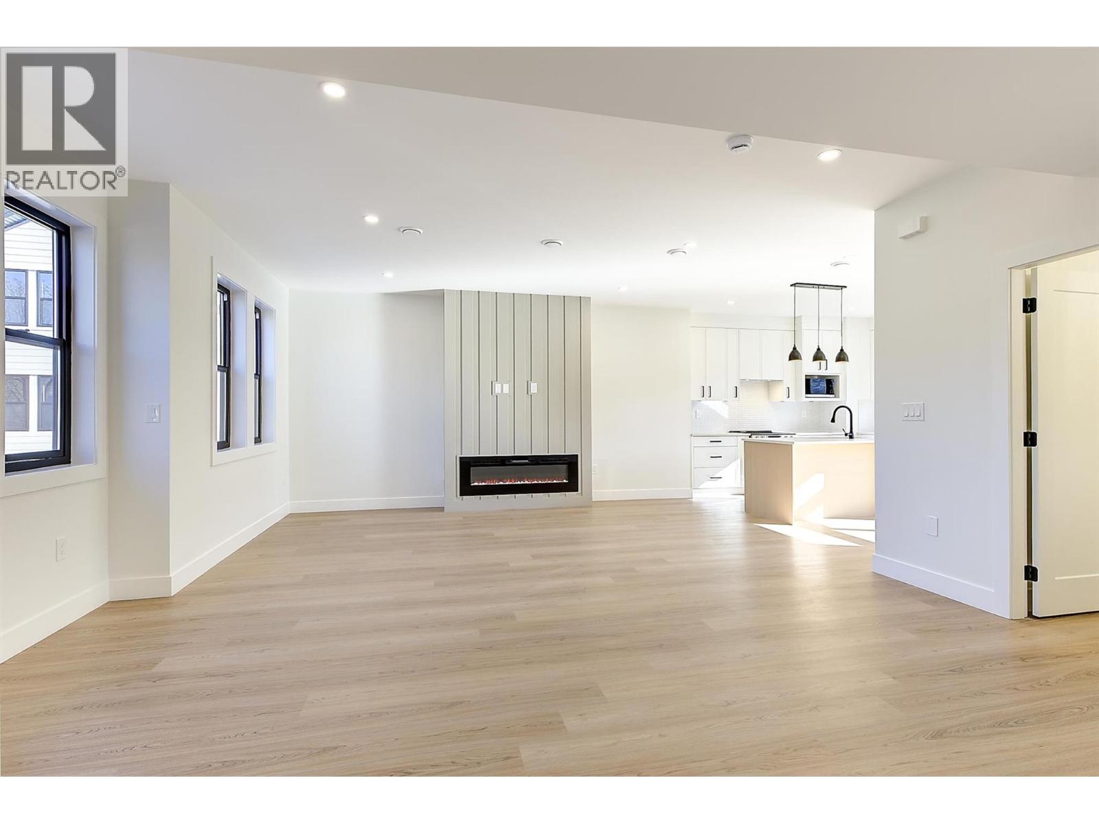 3590 Redecopp Road Unit# 3