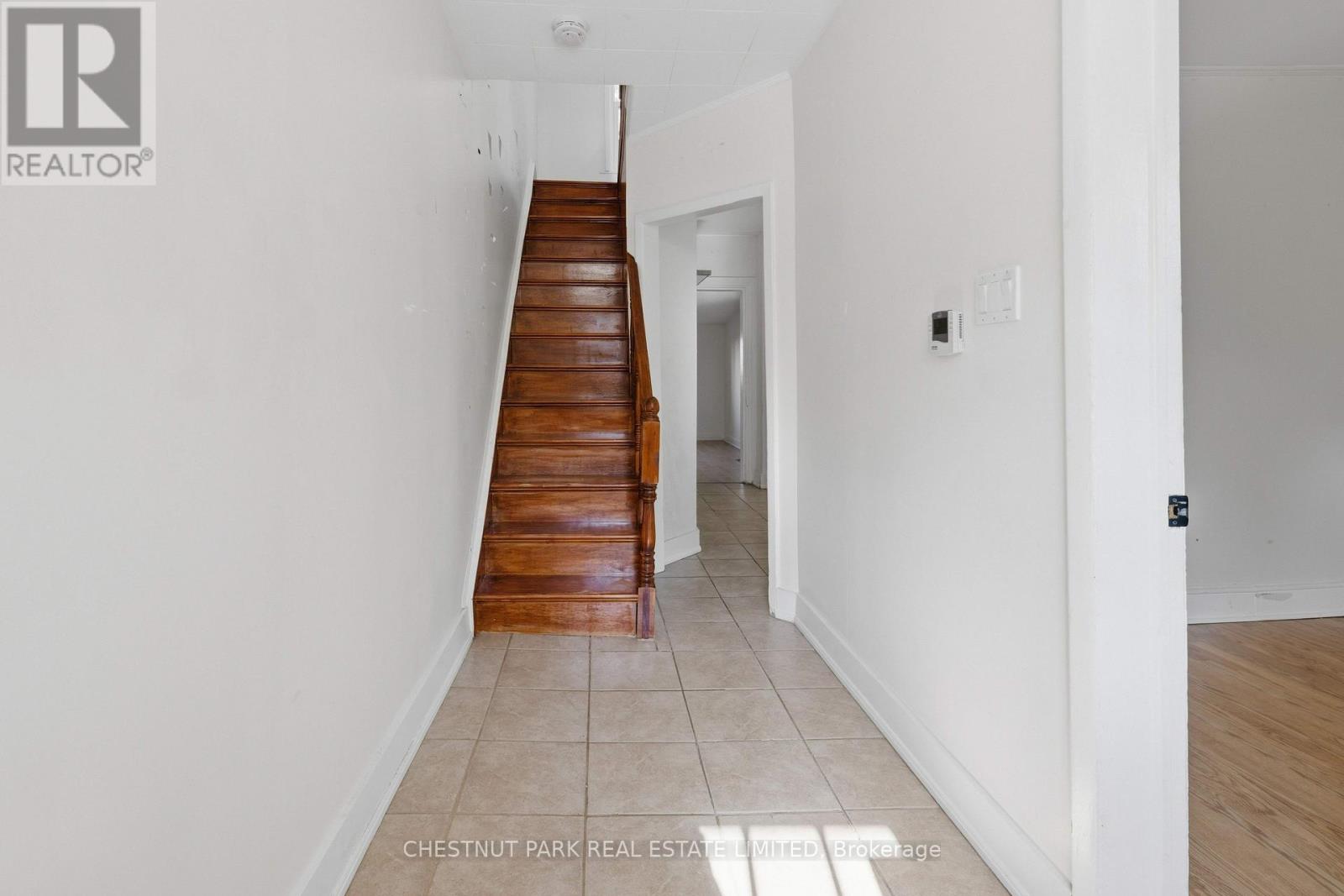 451 ALBERT STREET