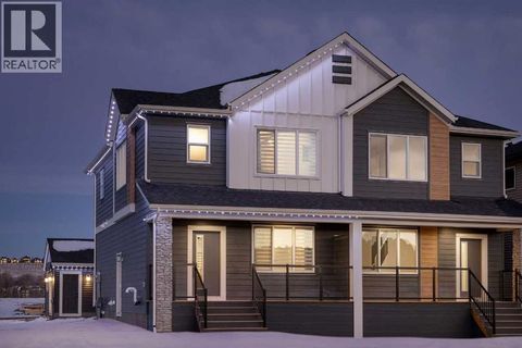 566 Wolf Willow Boulevard SE Calgary AB T2X5P7