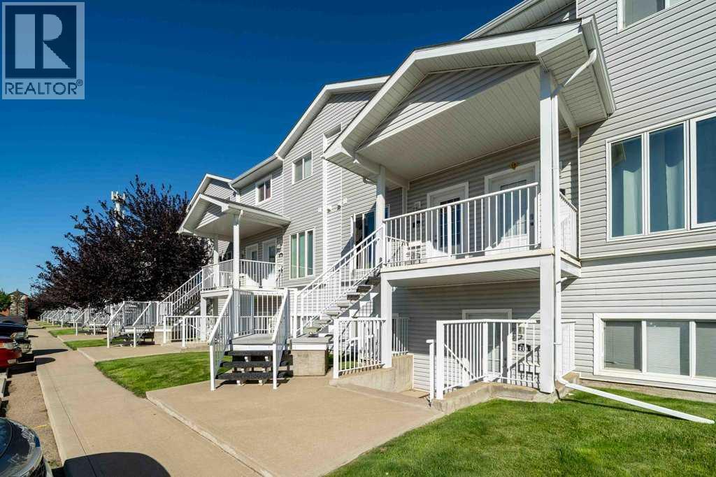 222 Northlands Pointe NE