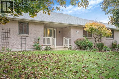 71 PAXTON DRIVE Chatham ON N7L5M1