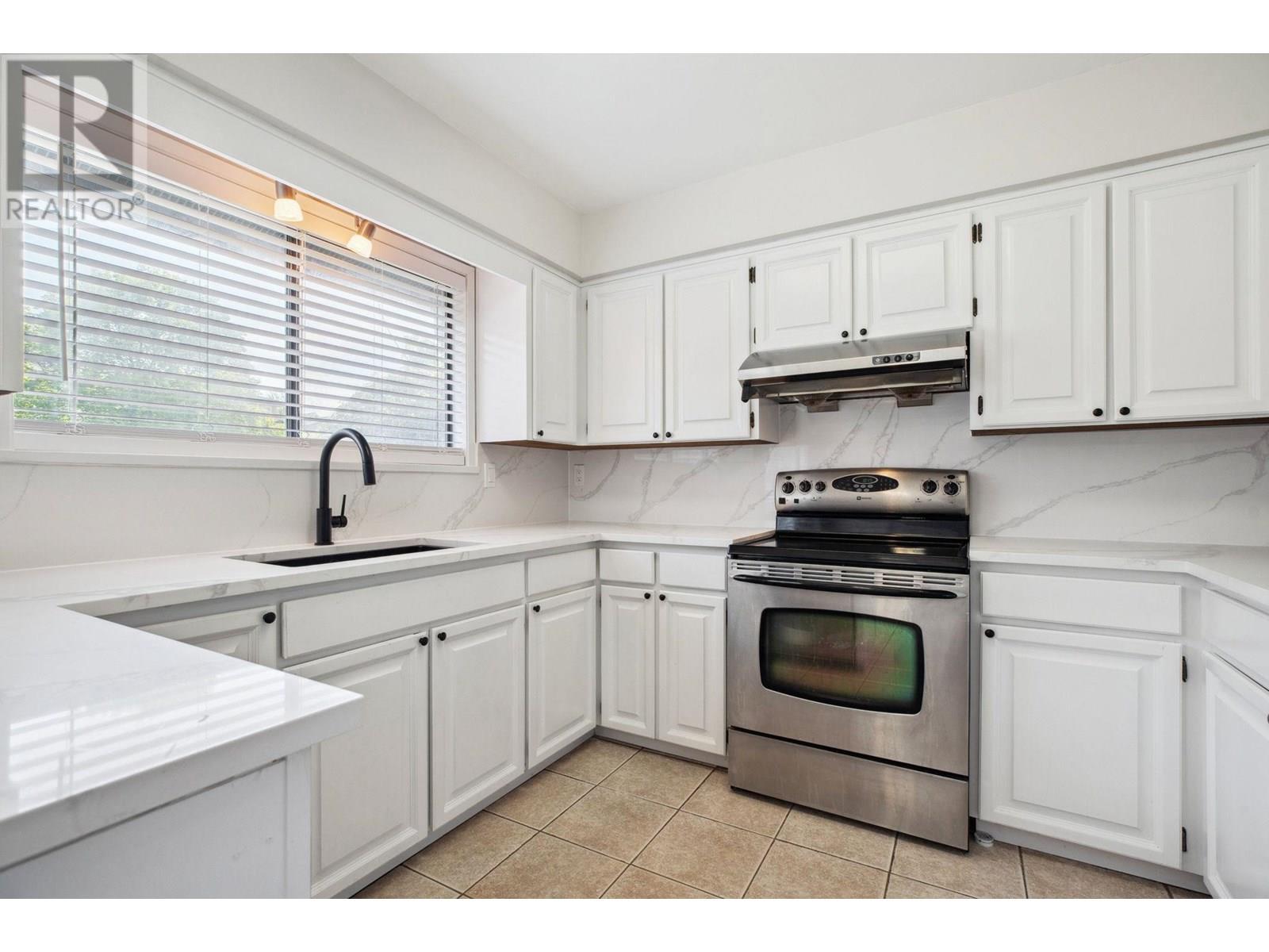 7347 QUEENSTON COURT