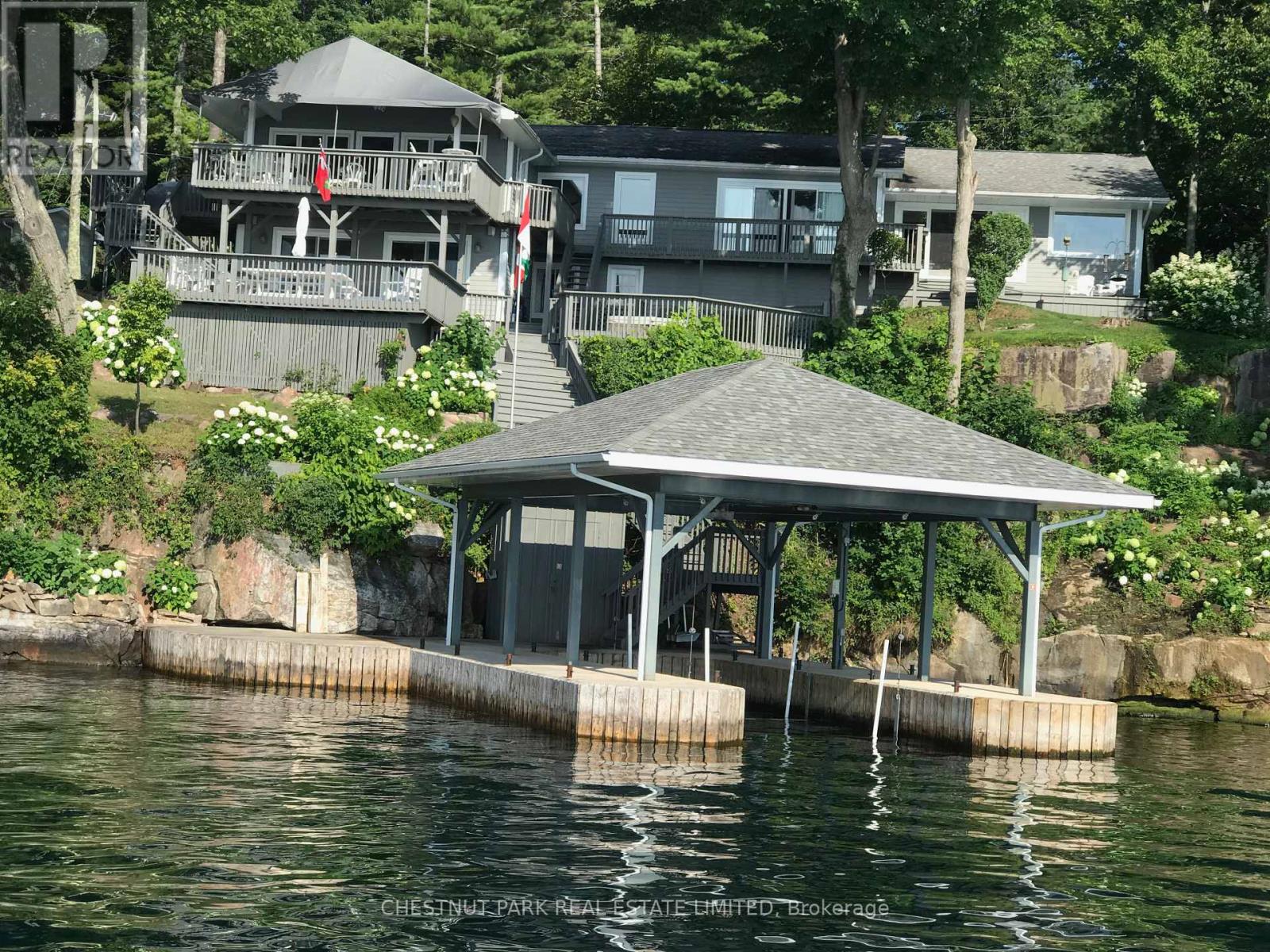 35 RIVERVIEW DRIVE