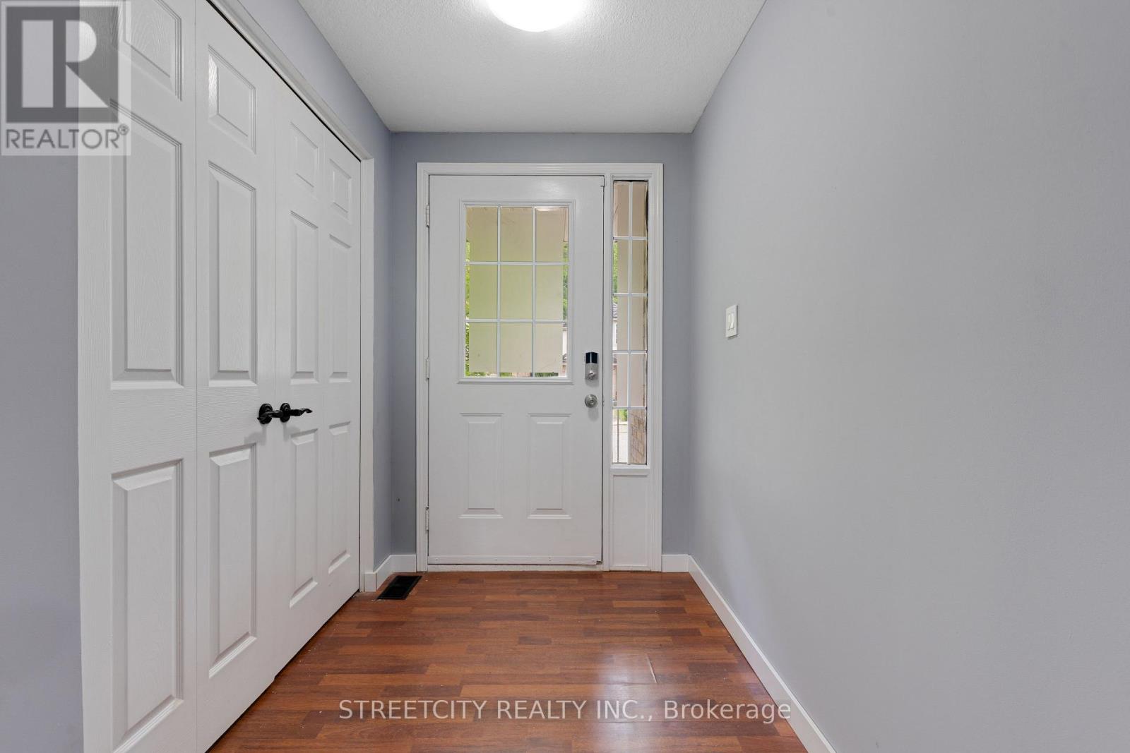 302 OPRINGTON PLACE