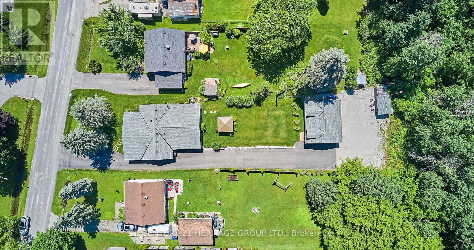 182 PARKVIEW DRIVE