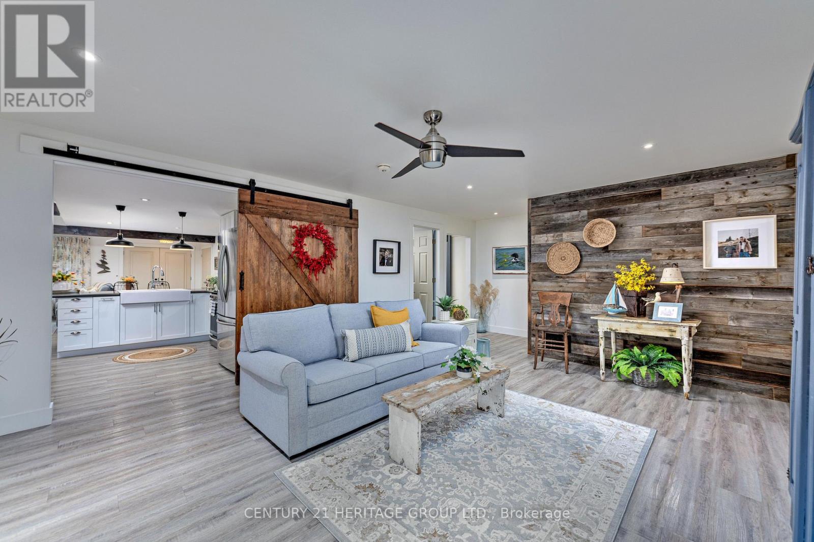 182 PARKVIEW DRIVE