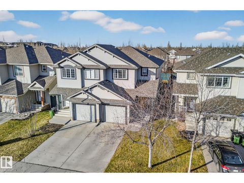 1954 119A ST SW Edmonton AB T6W0E2