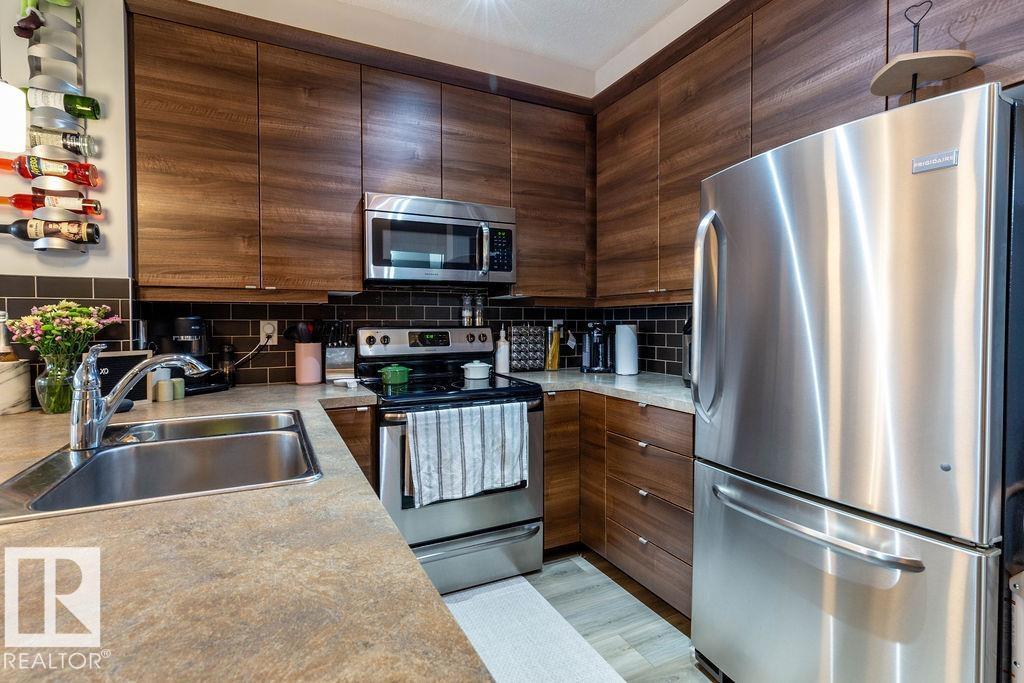 #301 2590 ANDERSON WY SW