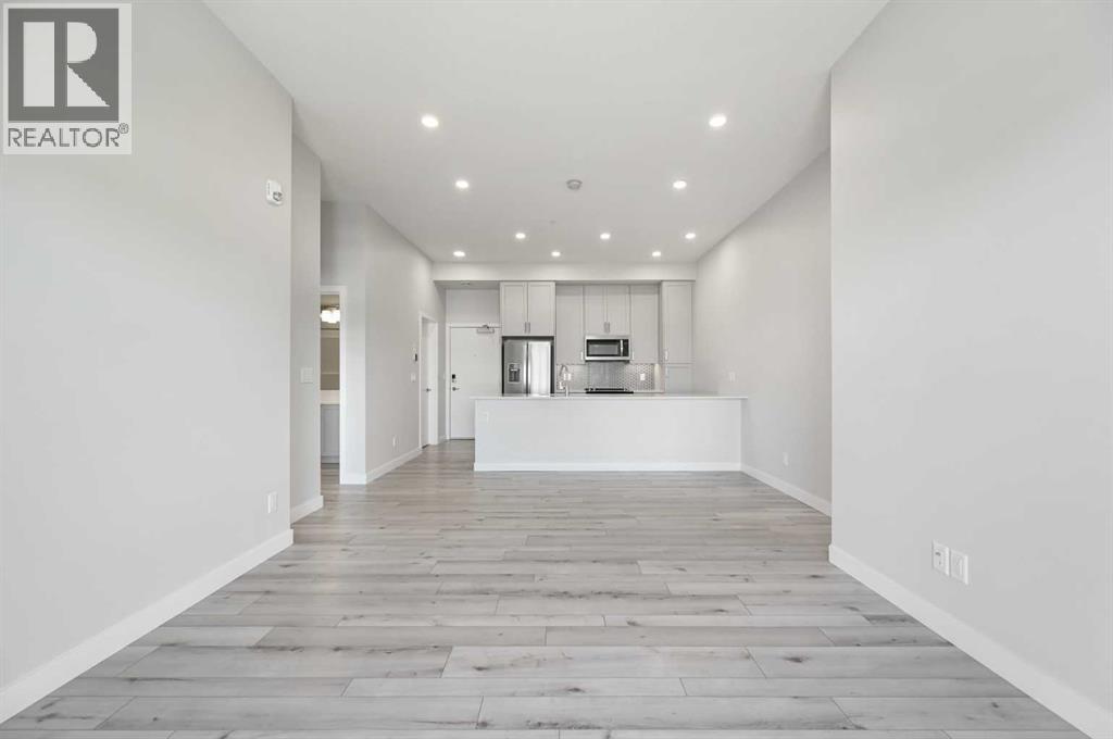 410, 255 Les Jardins Park SE