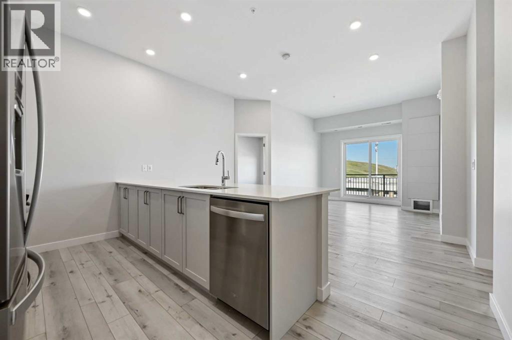 410, 255 Les Jardins Park SE