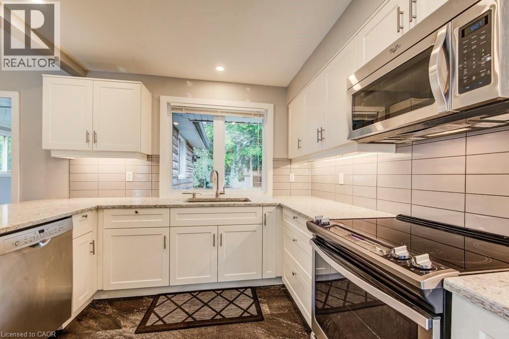 558 SPRUCEHILL Avenue