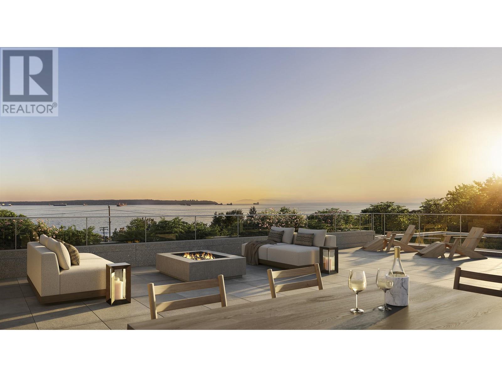 PH1 2490 MARINE DRIVE