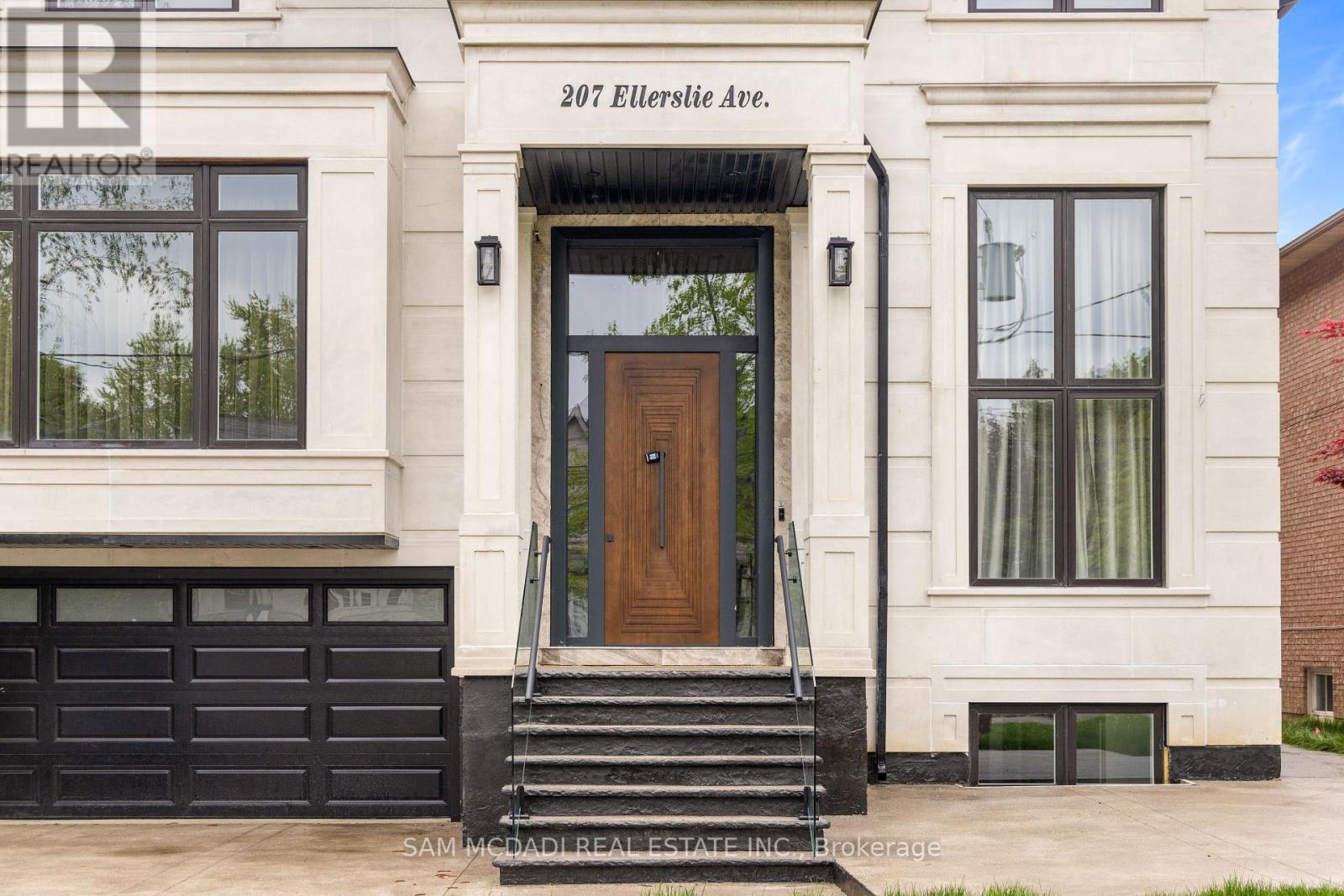 207 ELLERSLIE AVENUE