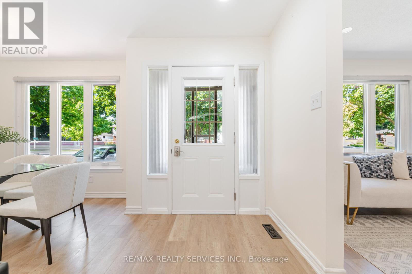 139 RUTHERFORD ROAD N