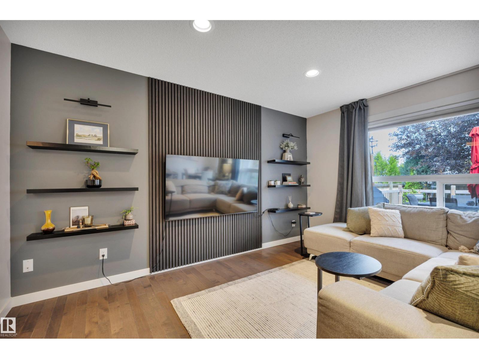4029 ALEXANDER WY SW
