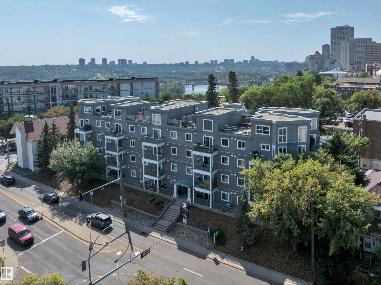 #408 10118 95 ST NW