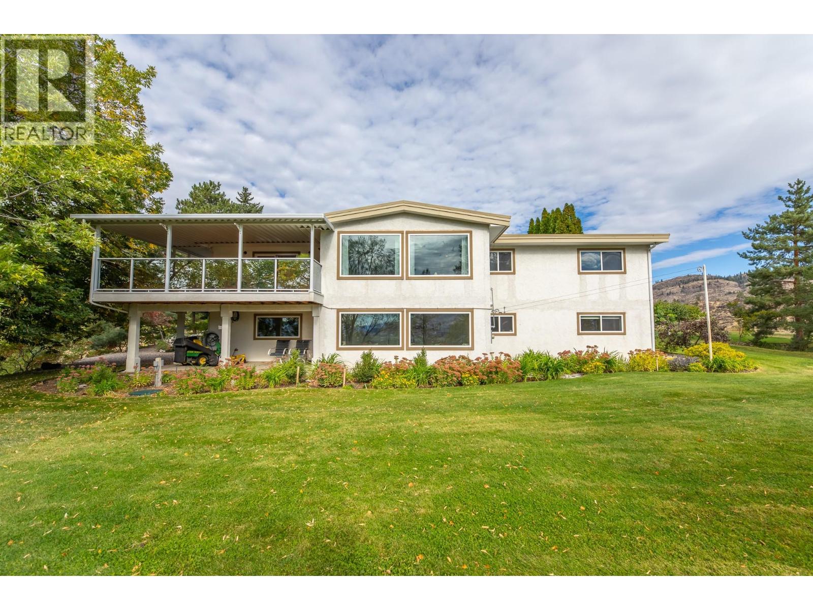 101 Knippelberg Road