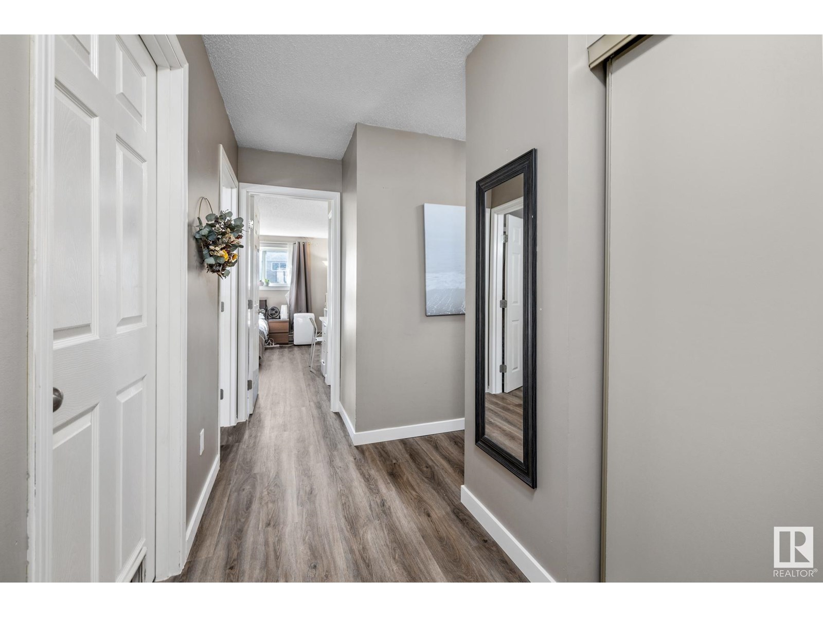 #310 1624 48 ST NW
