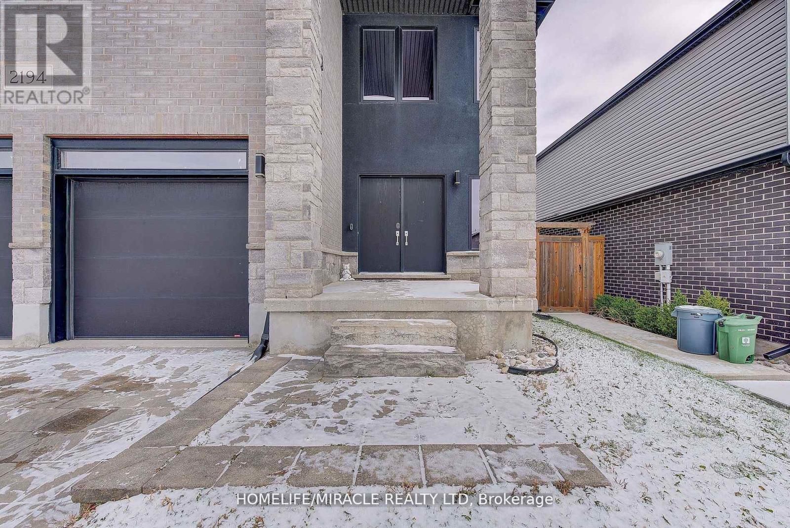 2194 WESTPOINT HEIGHTS