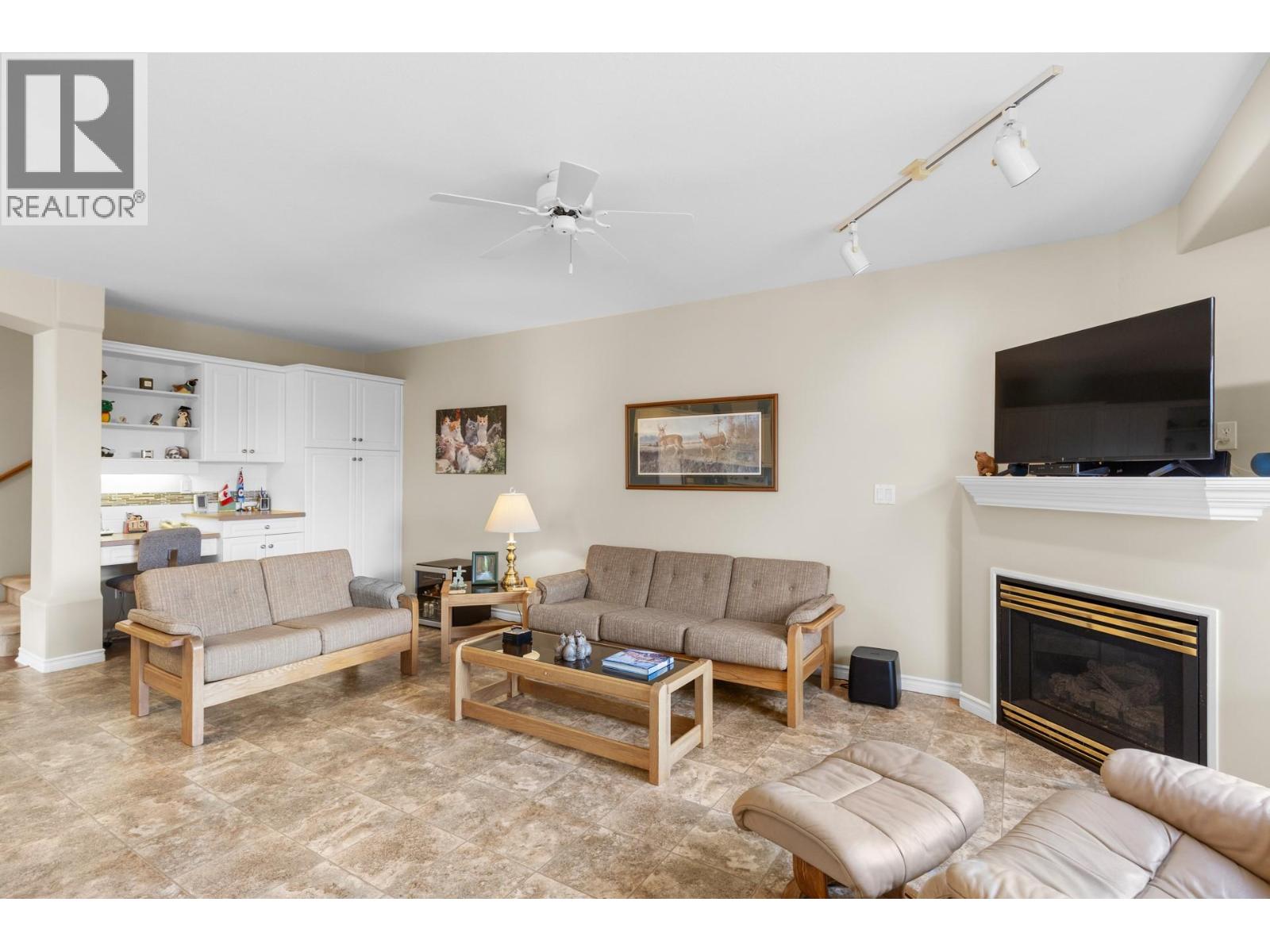 3849 Glen Canyon Drive