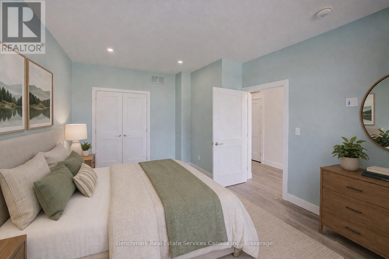 62 CAVALIER CRESCENT