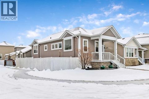 14 Sunrise Crescent NE High River AB T1V1B9