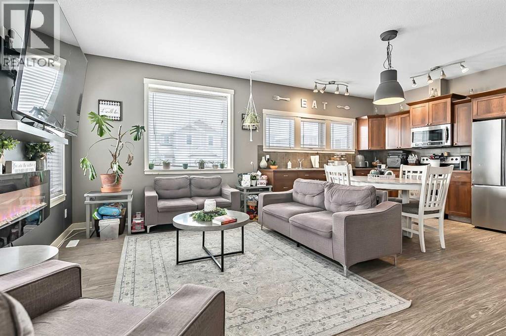 14 Sunrise Crescent NE