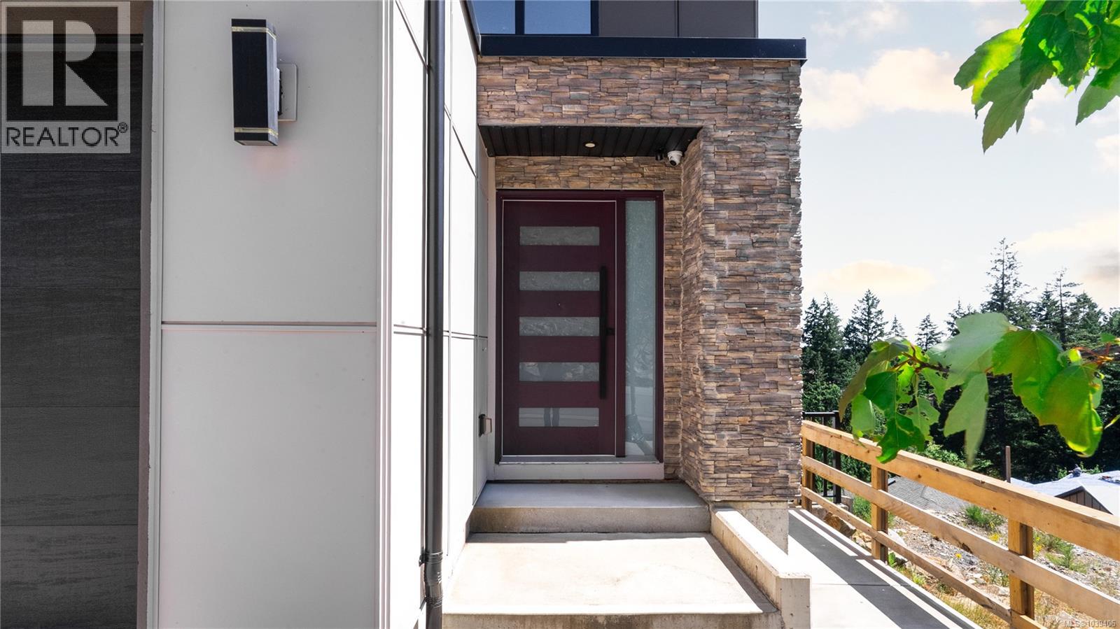 2210 Archer Gate