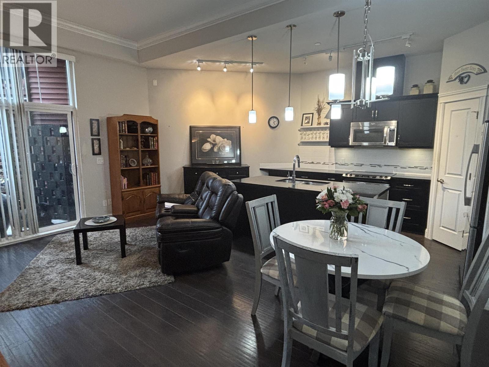 108 11882 226 STREET