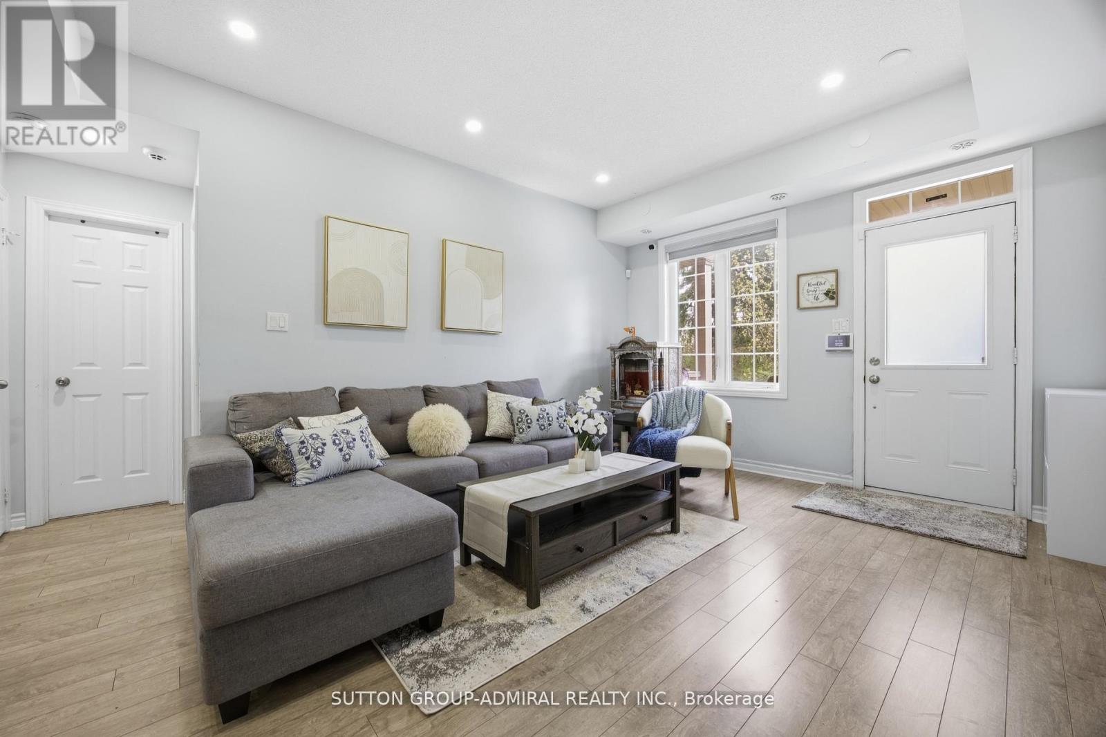 56 - 180 HOWDEN BOULEVARD