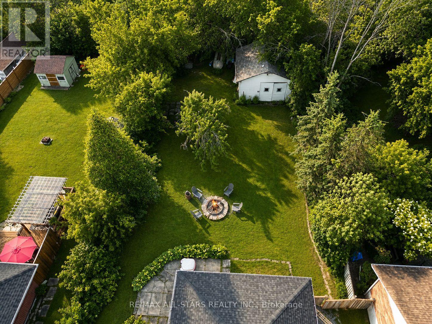 340 WALTER DRIVE