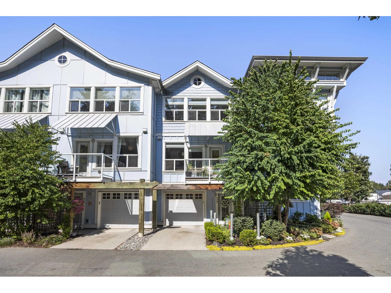 39 44849 ANGLERS BOULEVARD|Garrison Crossing