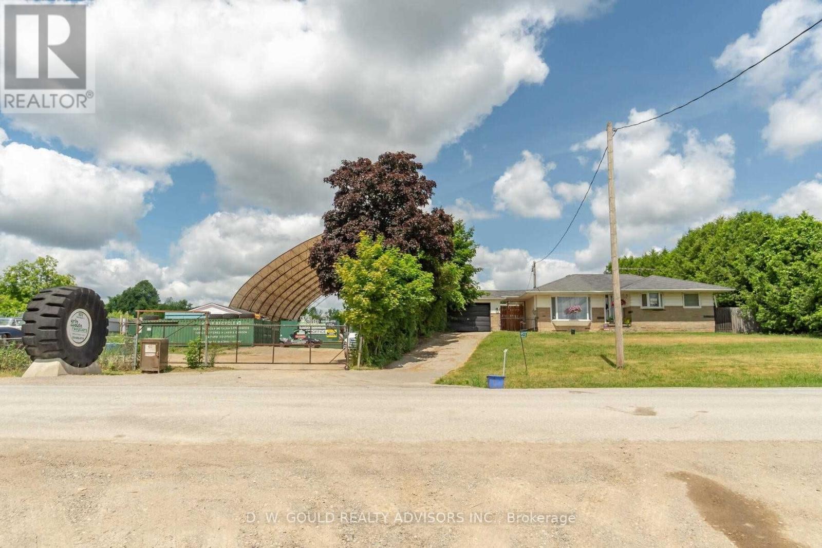 9572 SIDEROAD 17 ROAD