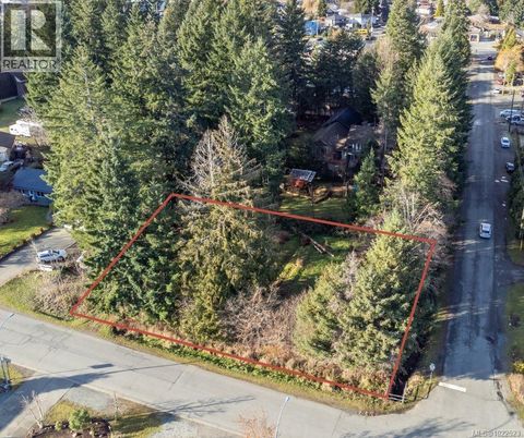 3352 Mill St Cumberland BC V0R1S0