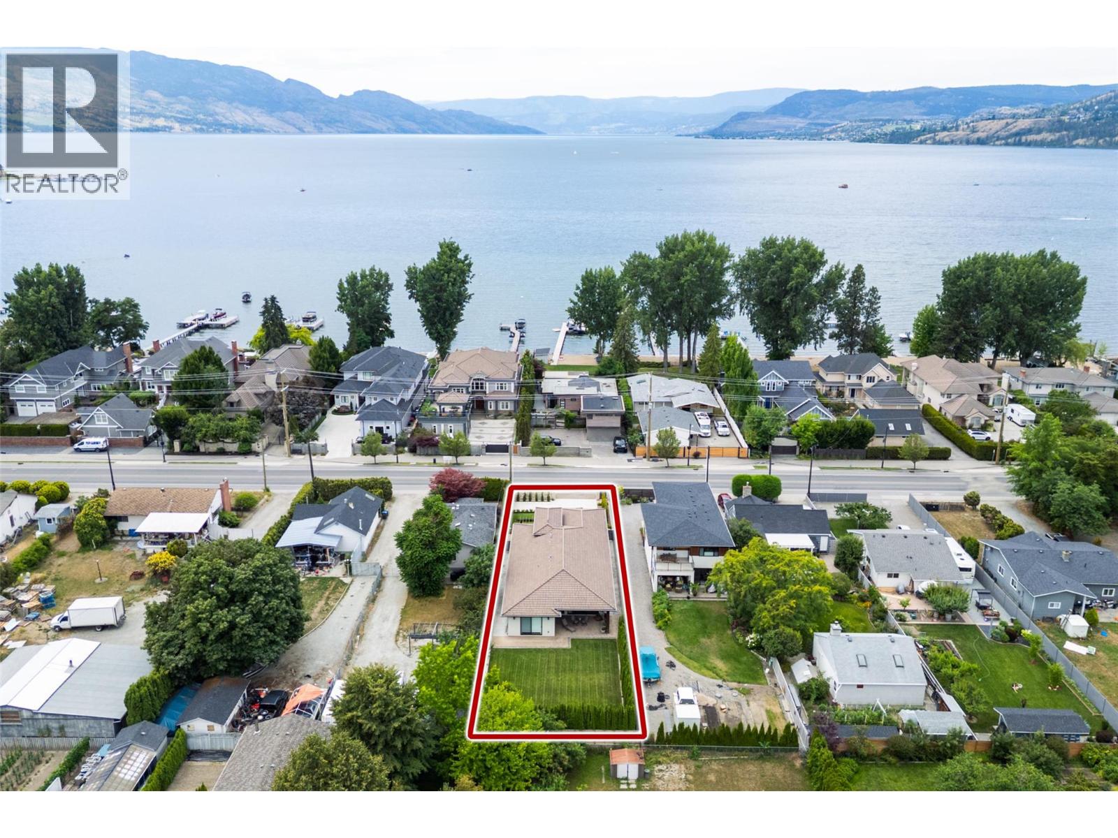 3567 Lakeshore Road