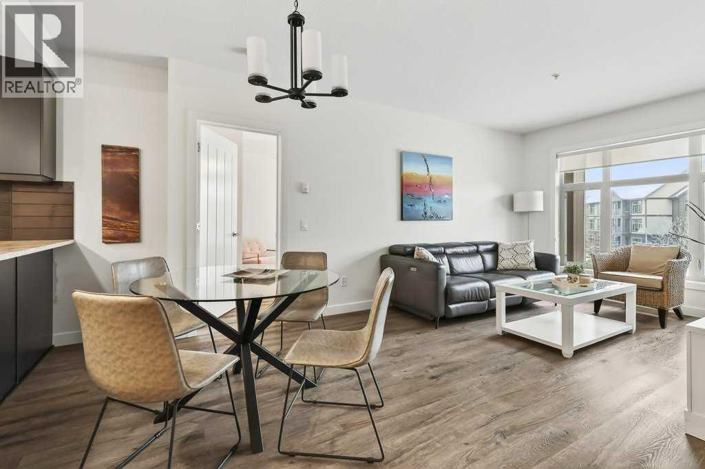 201, 25 Aspenmont Heights SW