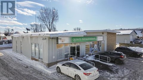 2 - 77 COLLEGE STREET W Belleville (Belleville Ward) ON K8P2G3