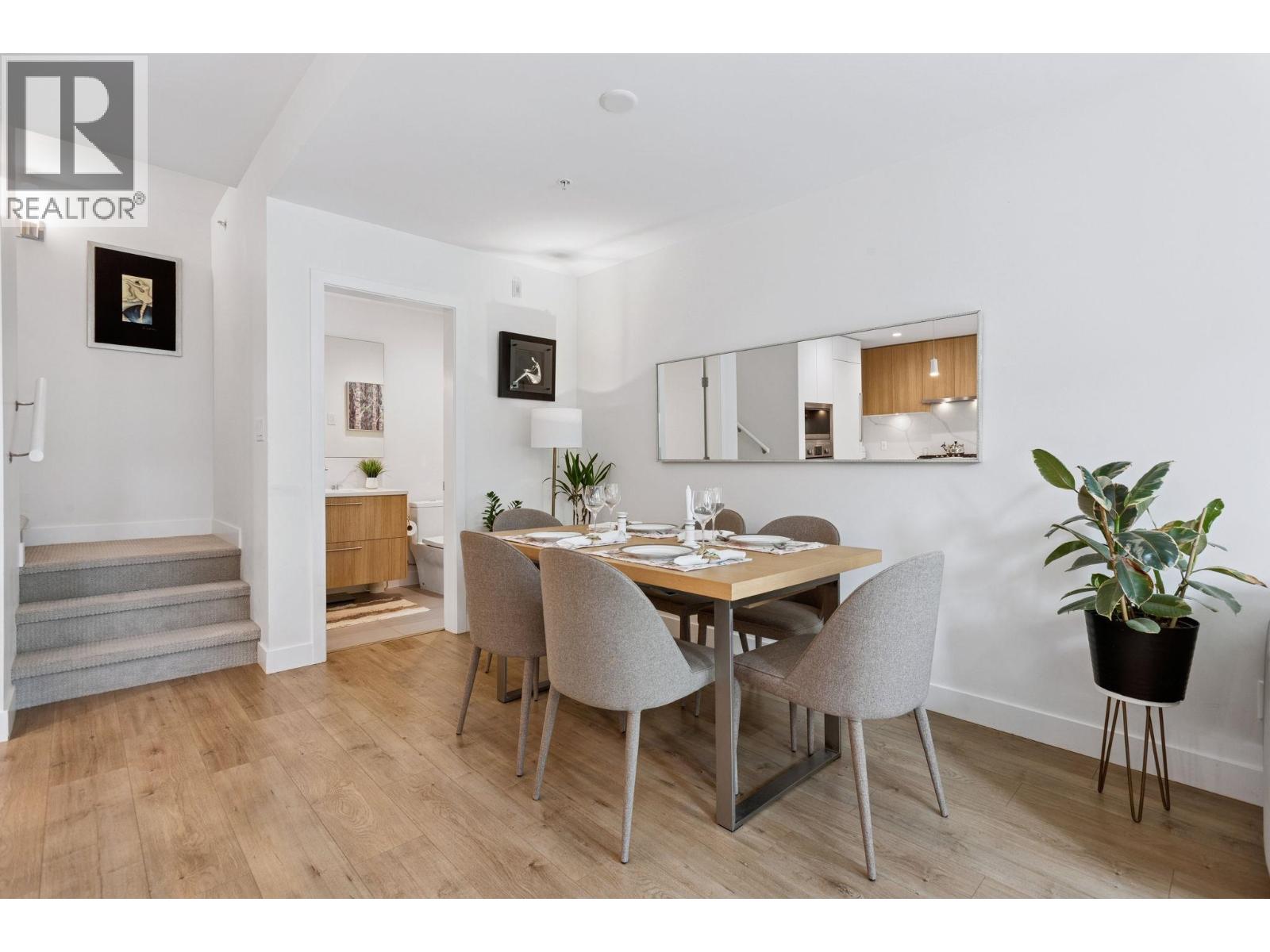 173 2035 GLENAIRE DRIVE