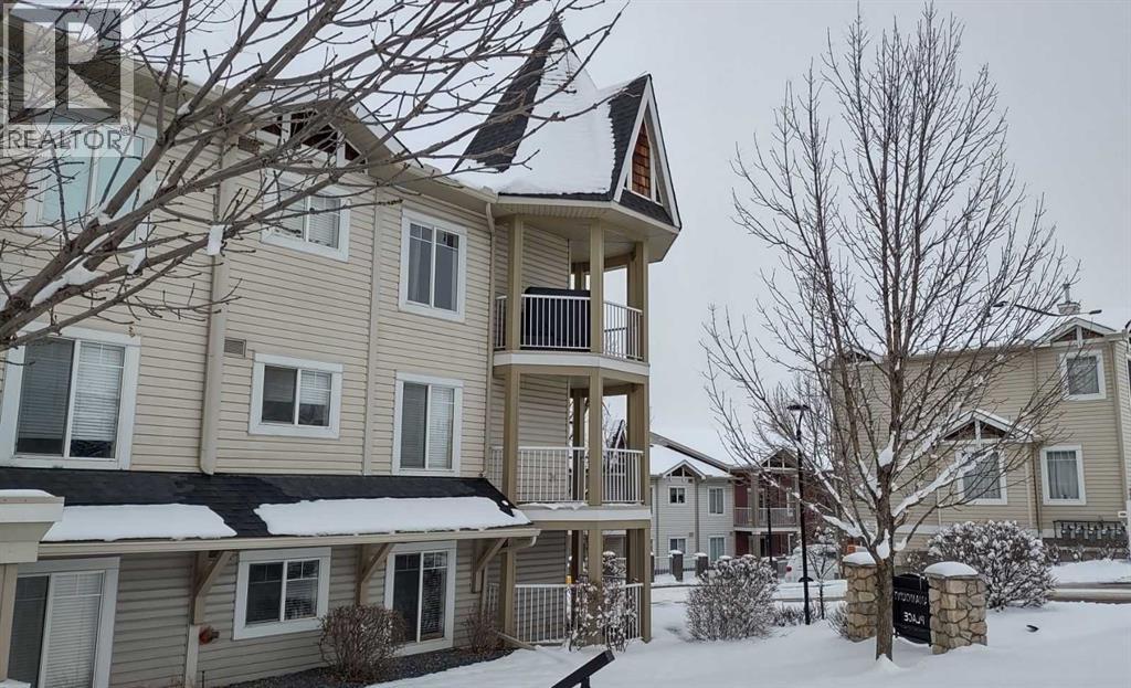 1314, 70 Panamount Drive NW