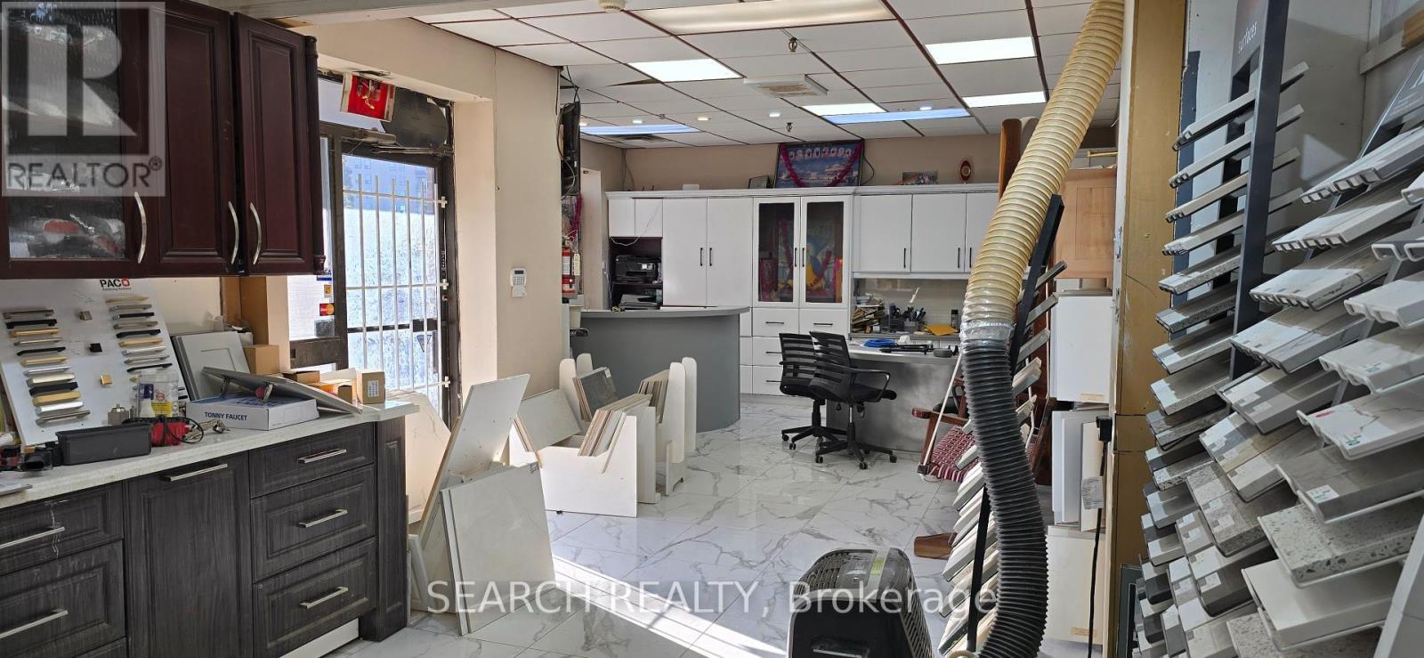 38,39 - 8560 TORBRAM ROAD