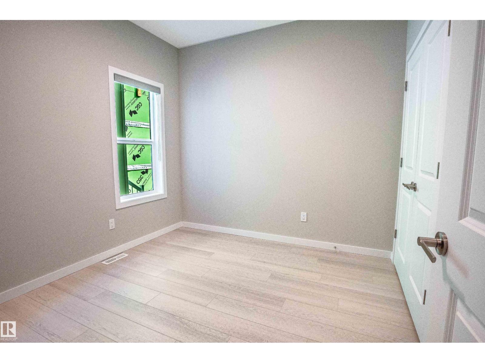 2264 4 AV SW