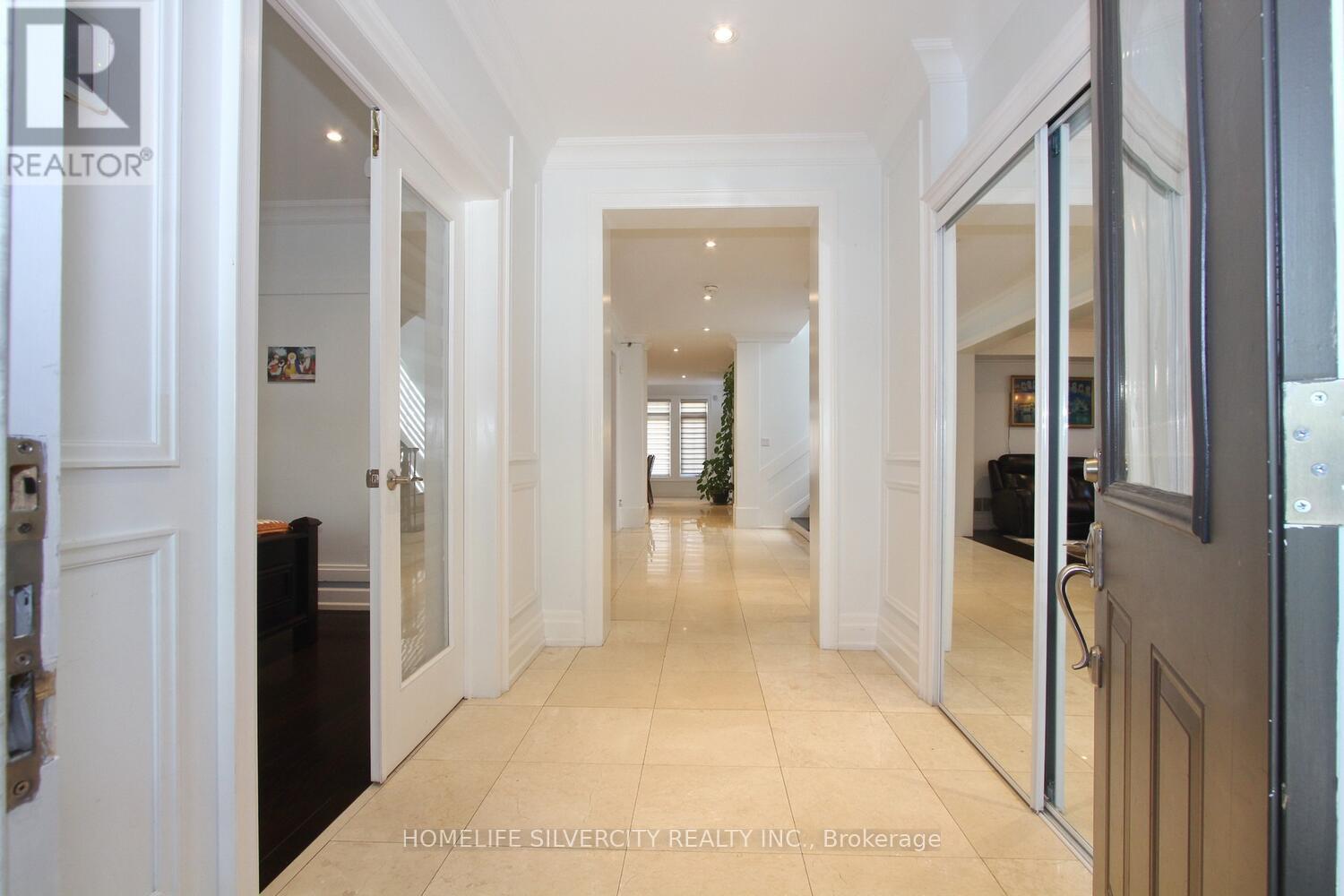 4 BYNG AVENUE