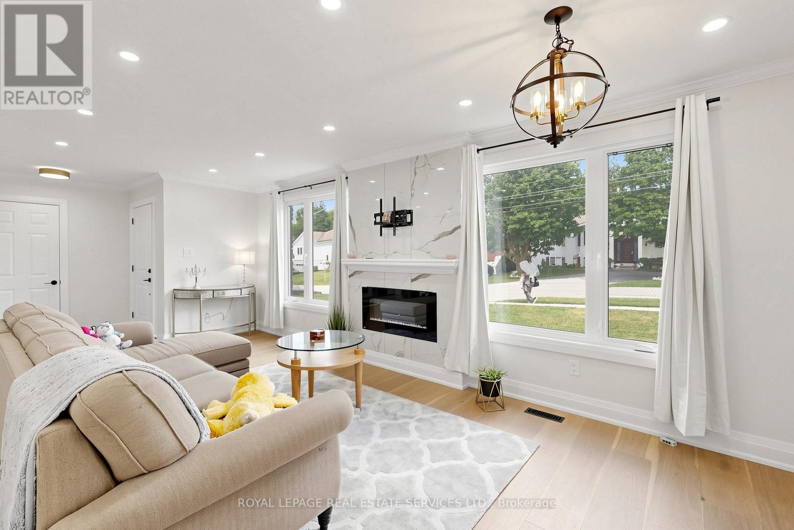 123 MILL STREET W