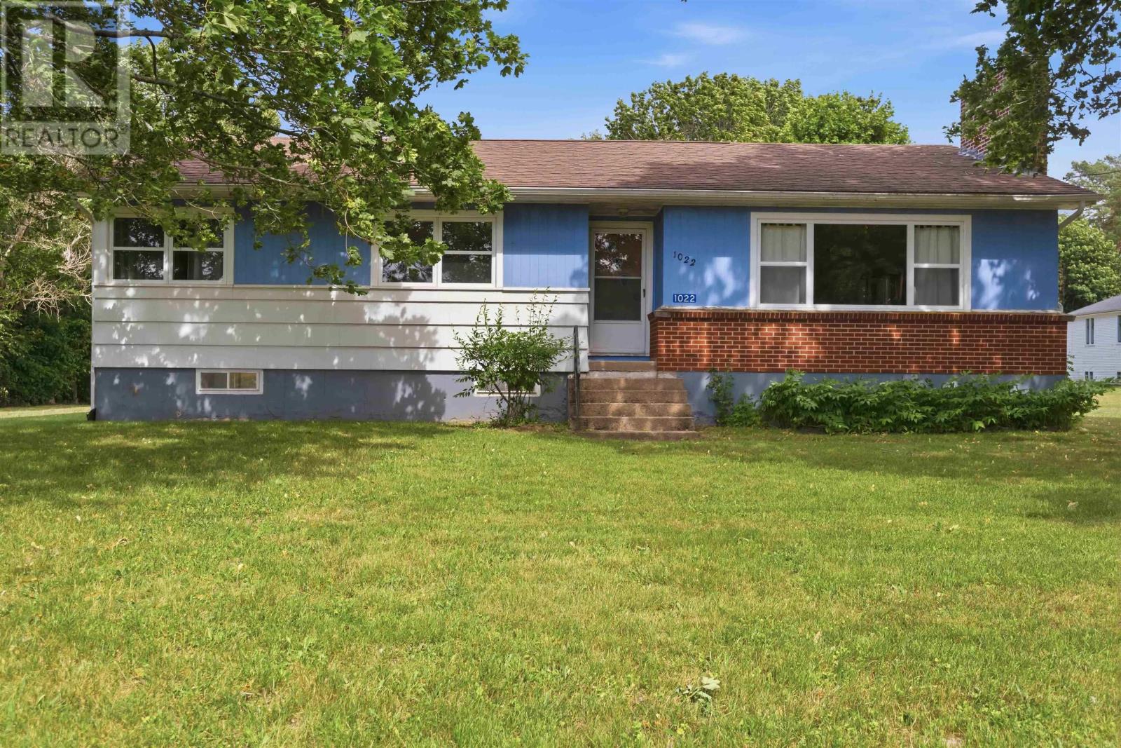 1022 Middle Dyke rd